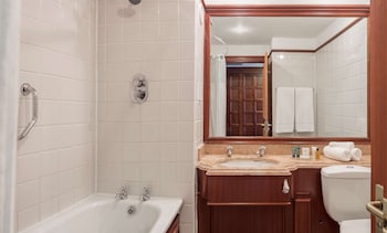 Hilton, Standard Room