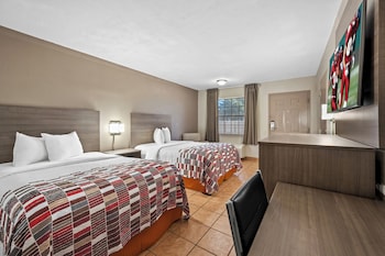 Deluxe Room, 2 Double Beds, Accessible, Non Smoking