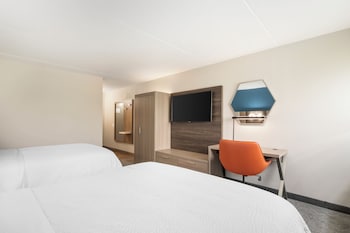 Standard Room, 2 Queen Beds, Accessible (Communications)