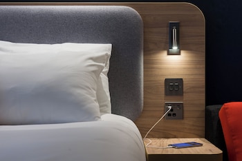 Standard Room, 2 Double Beds (with Free Hot Breakfast)