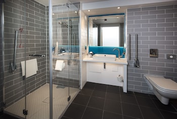 Standard Room, 1 Double Bed, Accessible (with Free Hot Breakfast)