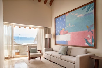Heavenly Penthouse, 1 Bedroom Bi-level Suite, 1 King