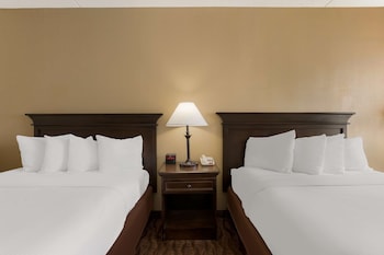 Standard Room, 2 Queen Beds, Non Smoking, Refrigerator & Microwave