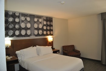 Room, 2 Queen Beds, Non Smoking