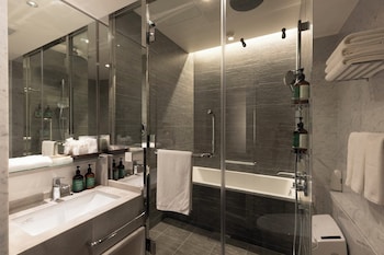 Suite, 1 King Bed