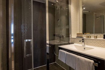 Privilege Room