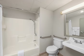 Deluxe Room, 1 Queen Bed, Non Smoking