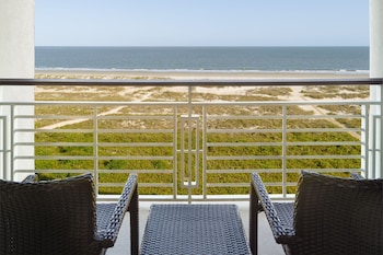 Room, 2 Queen Beds, Balcony, Oceanfront