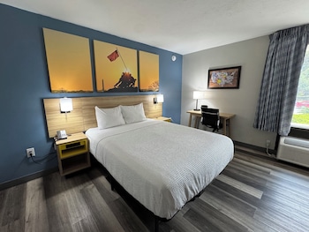 Room, 1 Queen Bed, Non Smoking