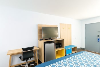 Room, 1 King Bed, Non Smoking