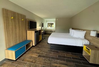 Deluxe Room, 1 King Bed, Non Smoking