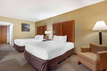 Standard Room, 2 Queen Beds, Non Smoking