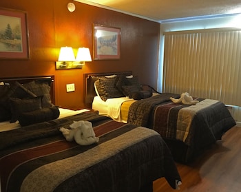 Room, 2 Double Beds, Non Smoking