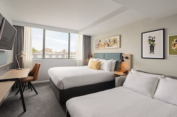 Premium Room, 1 King Bed with Sofa bed