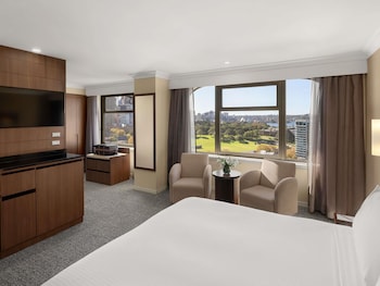 Deluxe Room, 1 King Bed, Harbor View