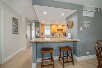 Condo, 1 Bedroom, Garden View (Unit B202, 1Bath)