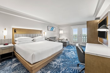 Premium Room, 1 King Bed