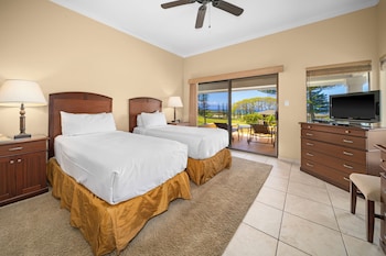 Villa, 2 Bedrooms, Ocean View (Golf 25P7, Gold, 2 Bath)