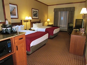 Room, 2 Queen Beds, City View