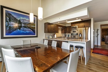 Condo, 4 Bedroom 4 Bathrooms (Diamond)