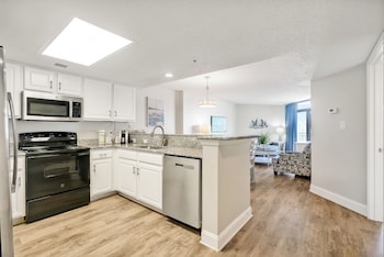 Suite, Multiple Beds, Ocean View (3 Bedroom Suite, Oceanview with Full )