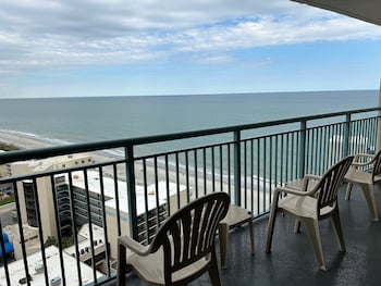 Triple Room, Multiple Beds, Ocean View (Oceanview 3 Bedroom Suite (1 King/4 D)