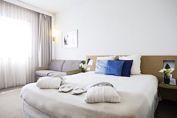 Executive Room, 1 Double Bed with Sofa bed