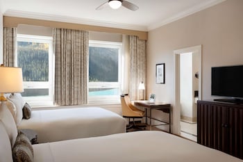 Deluxe Room, 2 Queen Beds