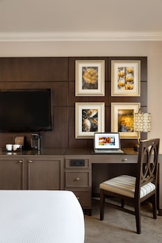 Fairmont Gold, Room, 1 King Bed