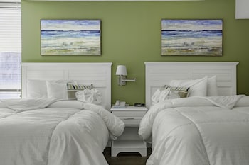 Standard Room, 2 Double Beds, Oceanfront