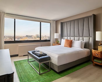 Suite, 1 King Bed