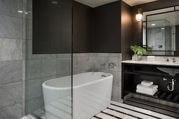 Studio, 2 Queen Beds (Spa)