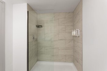 Suite, 2 Double Beds, Non Smoking
