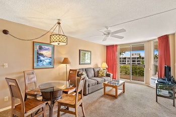 2 Bedroom Partial Ocean View Suite