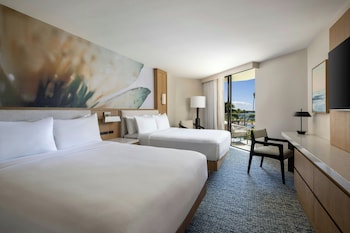 Room, 2 Queen Beds, Balcony, Ocean View
