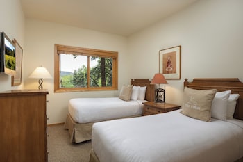 Condo, 2 Bedrooms (Villas 1524)