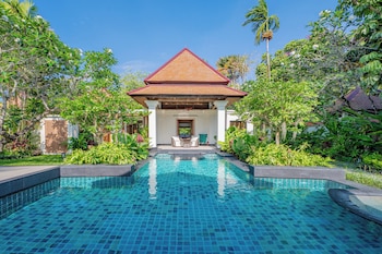 Spa Pool Villa