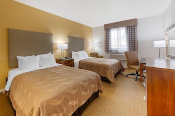 2 Queen Beds, Nonsmoking, Exterior Corridor