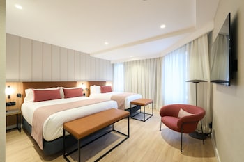 Premium Triple Room