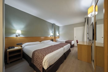 Triple Room (3 adults)