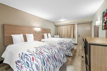 Deluxe Room, 2 Double Beds (Smoke Free)