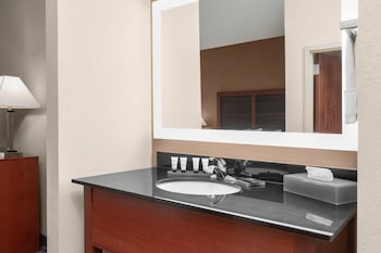 Deluxe Room, 1 King Bed