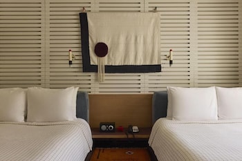 Superior Room, 2 Double Beds (Standard Double)