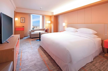 Premium Room, 1 King Bed