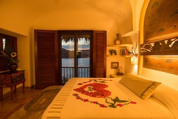 Oceanfront Master Pool Suite