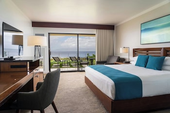 Moana Oceanfront Lanai King