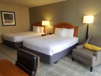 Room, 2 Queen Beds