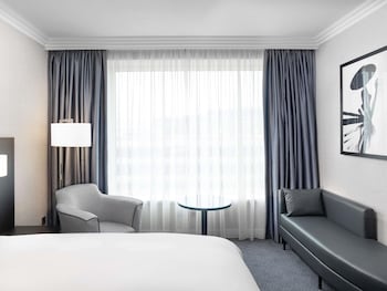 Classic Room, 1 Queen Bed