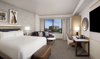 Room, 1 King Bed with Sofa bed, Tower