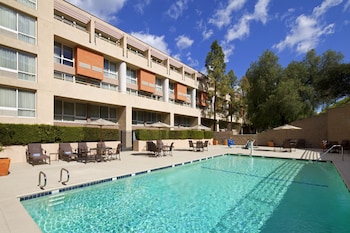 Room, 1 King Bed, Balcony